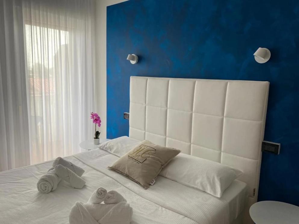 Hotel Hc Resort Lignano Lignano Sabbiadoro Eksteriør bilde